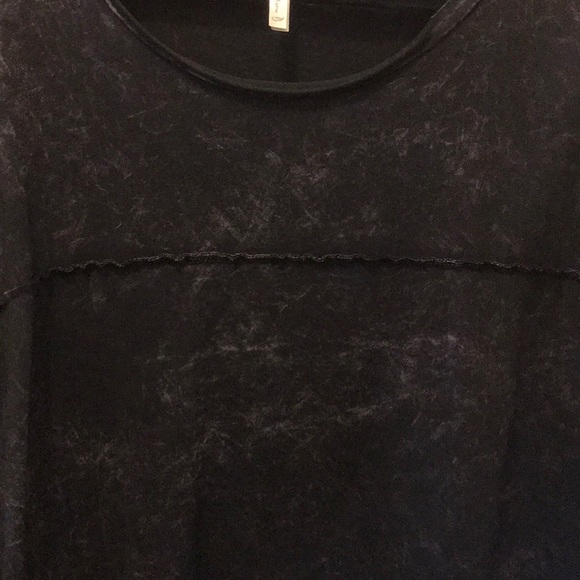 Blouse - Picture 2 of 5